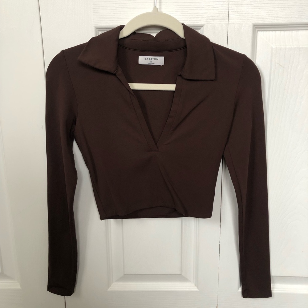 Aritzia Contour Sculpt Long Sleeve Polo in Brown Size XS